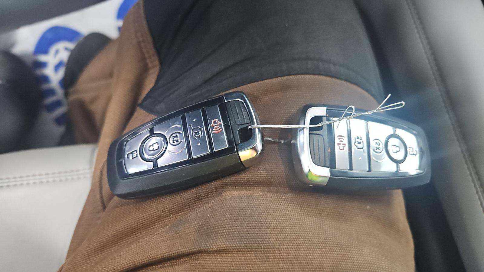 2025 Ford Explorer Active AWD