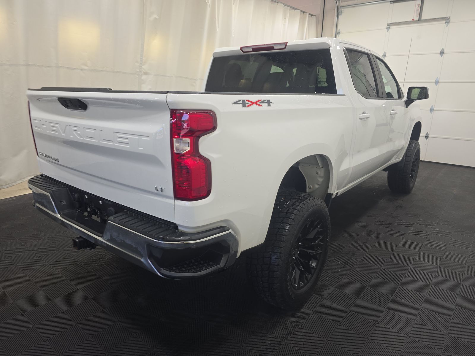 2025 Chevrolet Silverado 1500 LT AWD