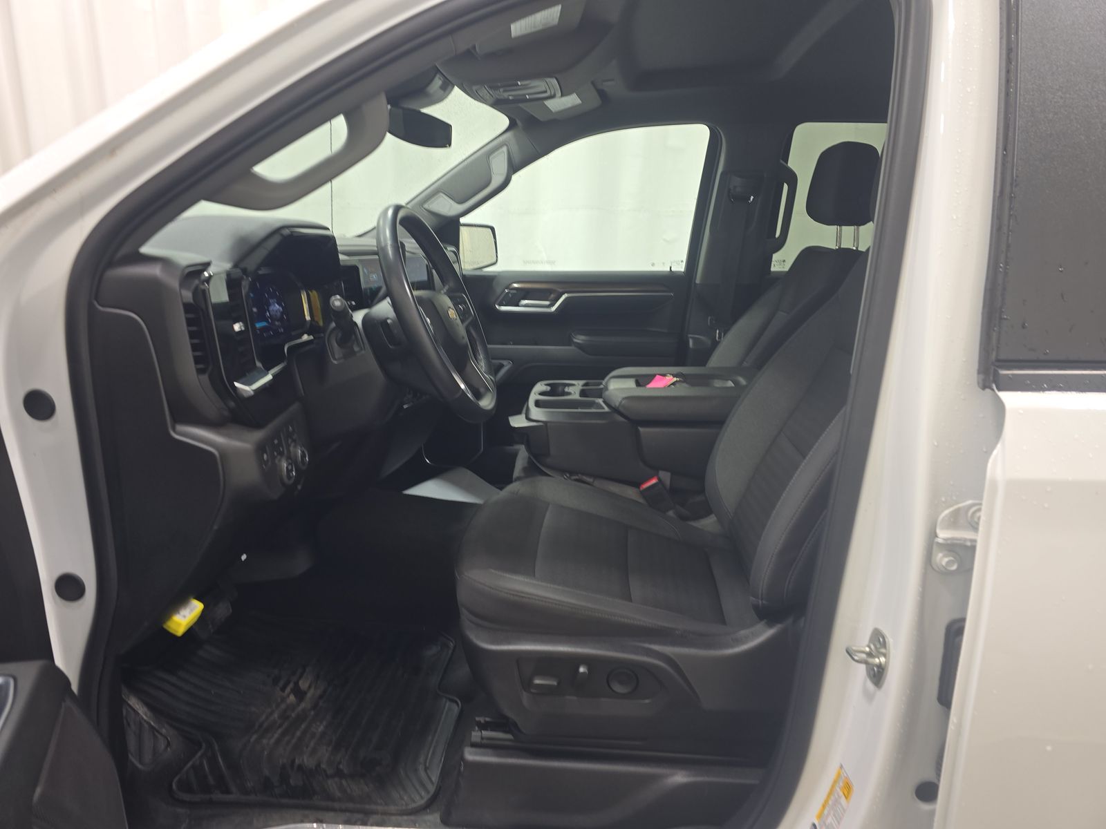 2025 Chevrolet Silverado 1500 LT AWD