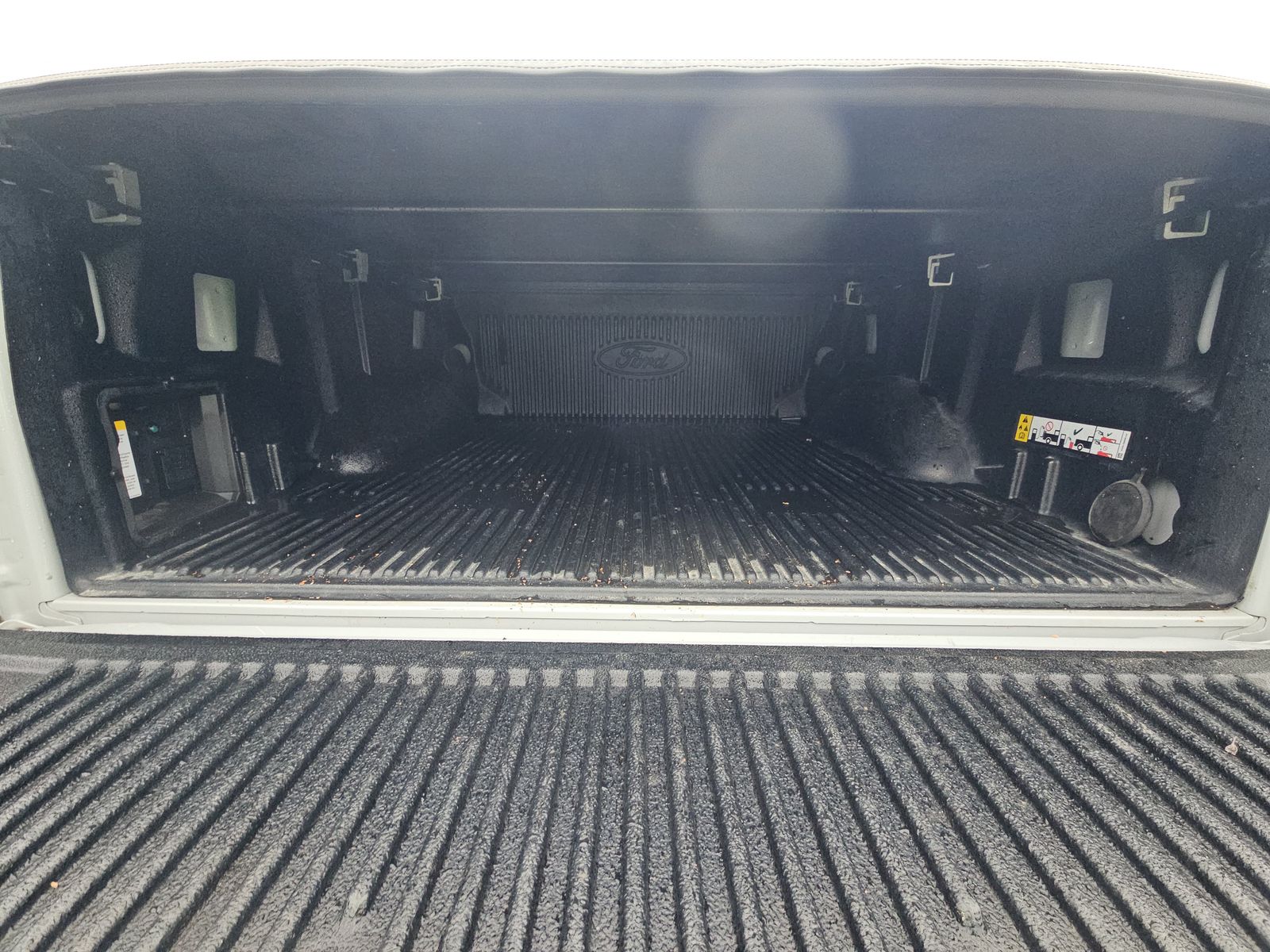 2023 Ford F-150 Hybrid XLT AWD