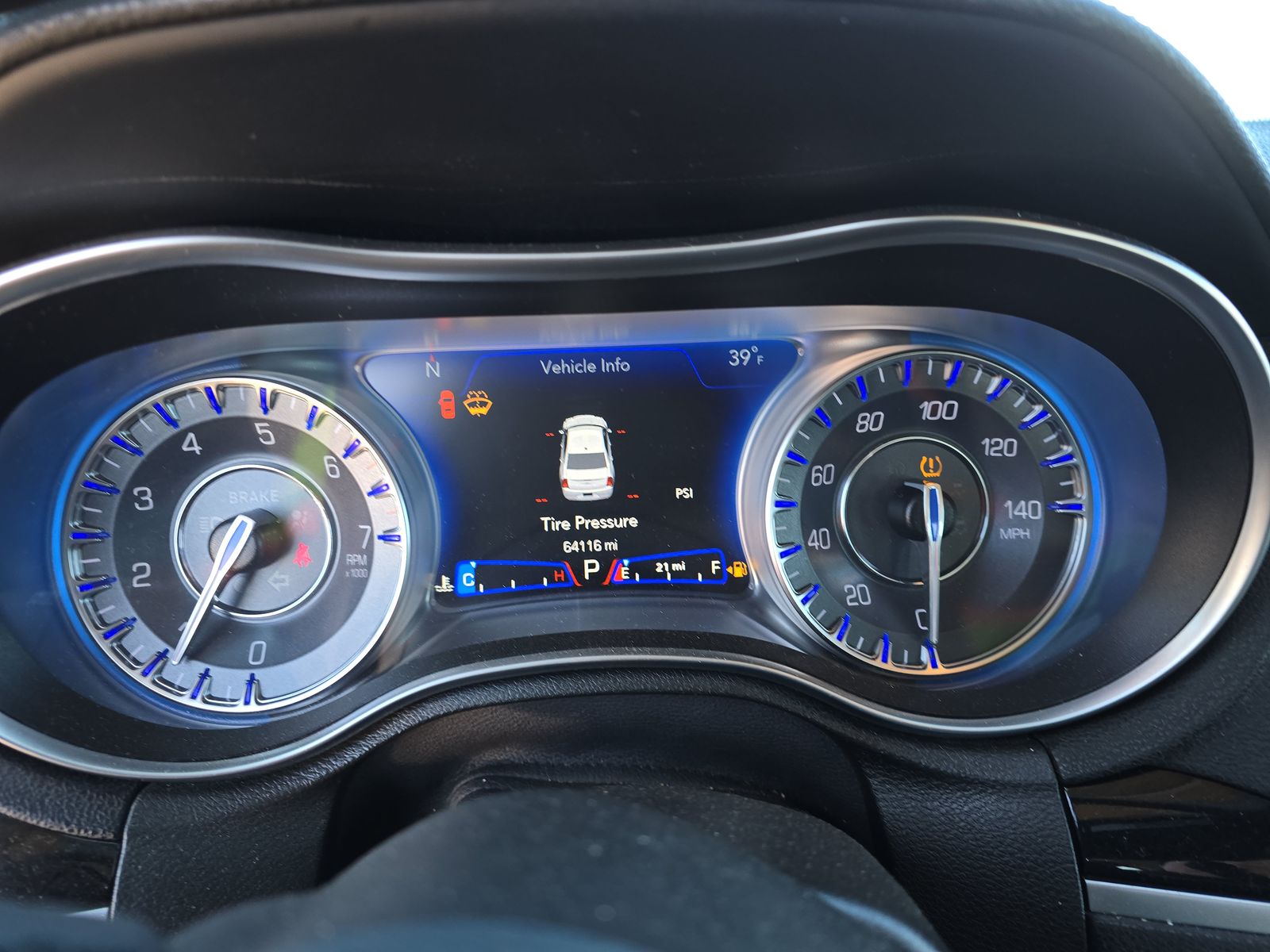 2023 Chrysler 300 Touring L RWD