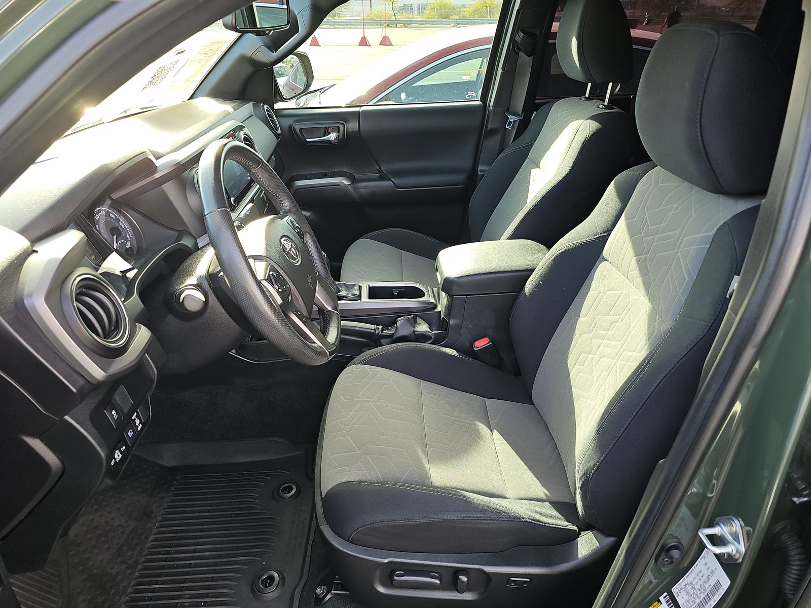 2022 Toyota Tacoma TRD Off-Road RWD