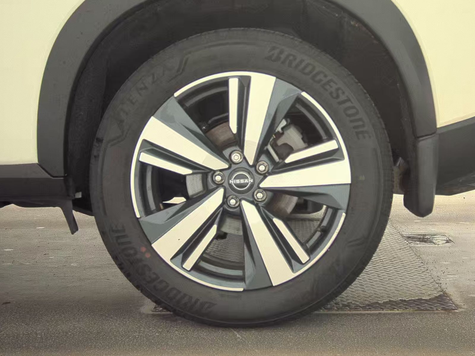 2023 Nissan Rogue SL AWD