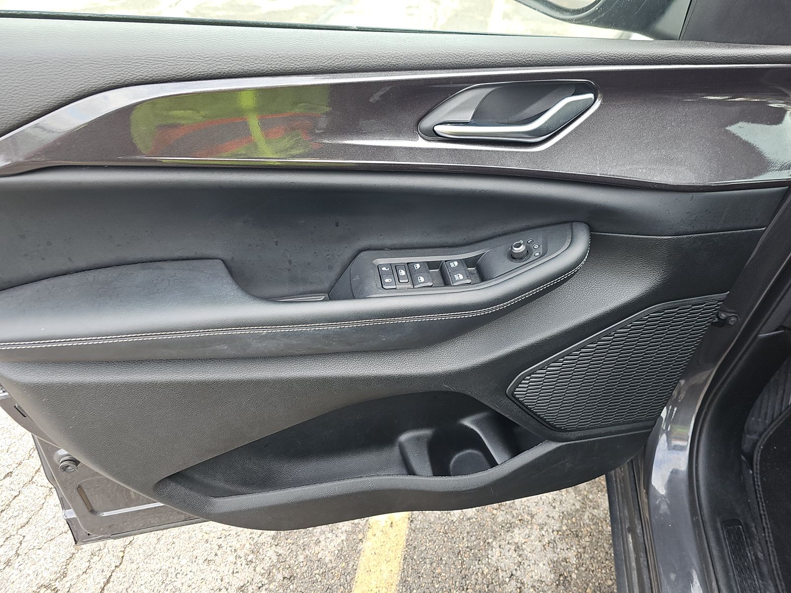 2023 Jeep Grand Cherokee Laredo AWD