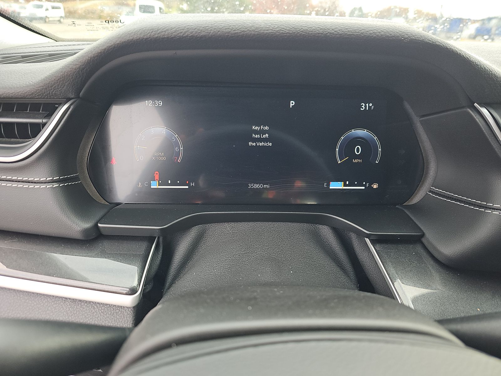 2023 Jeep Grand Cherokee Laredo AWD