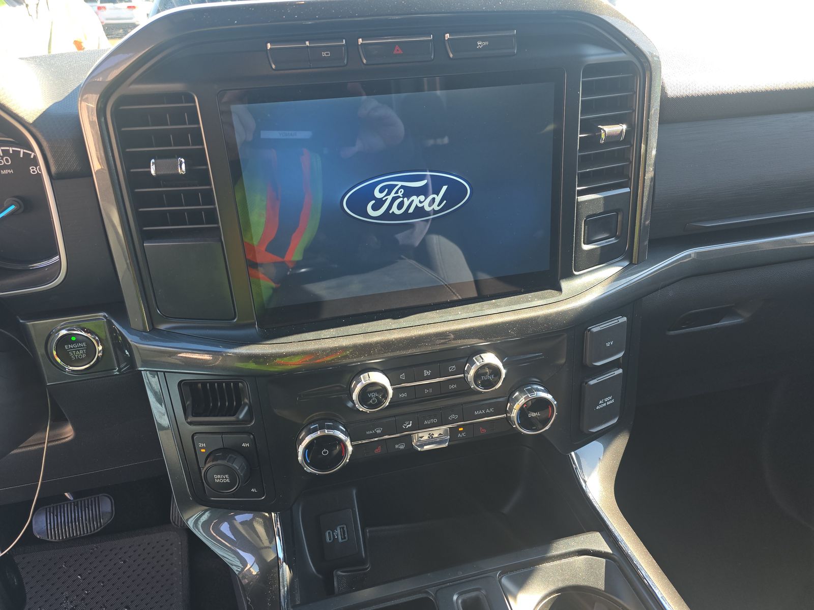 2022 Ford F-150 XLT AWD