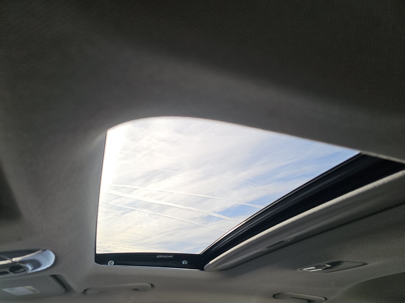 2024 Hyundai Elantra Limited FWD