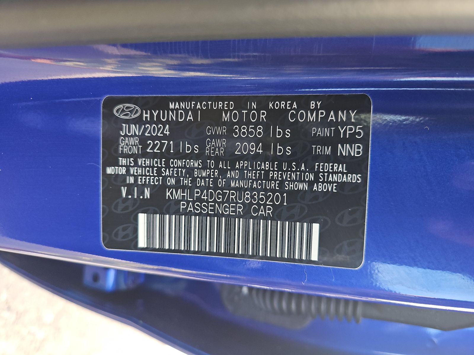 2024 Hyundai Elantra Limited FWD