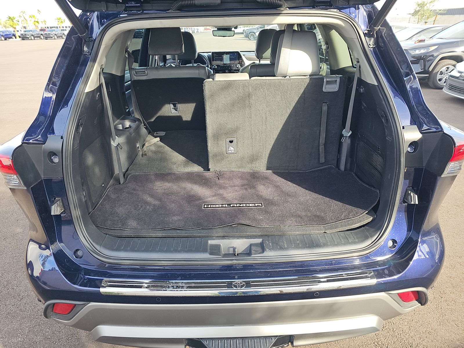 2021 Toyota Highlander Hybrid Platinum FWD