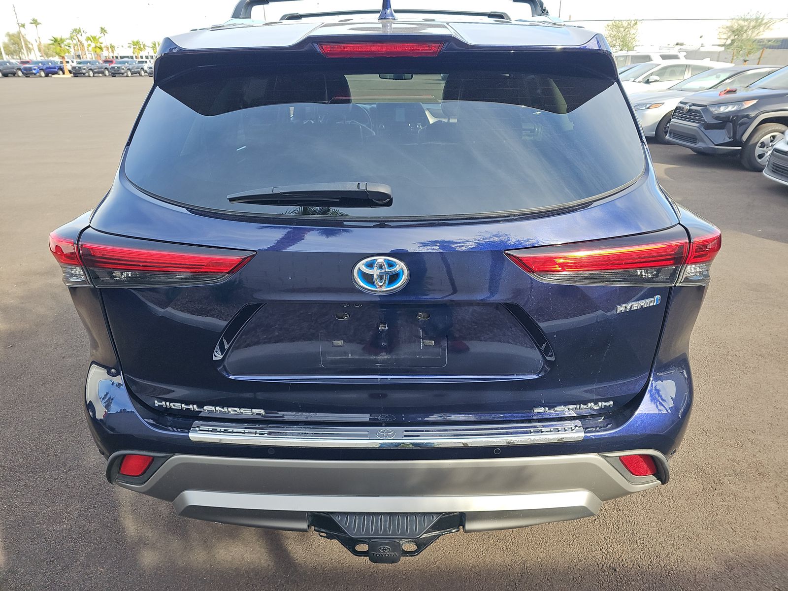 2021 Toyota Highlander Hybrid Platinum FWD