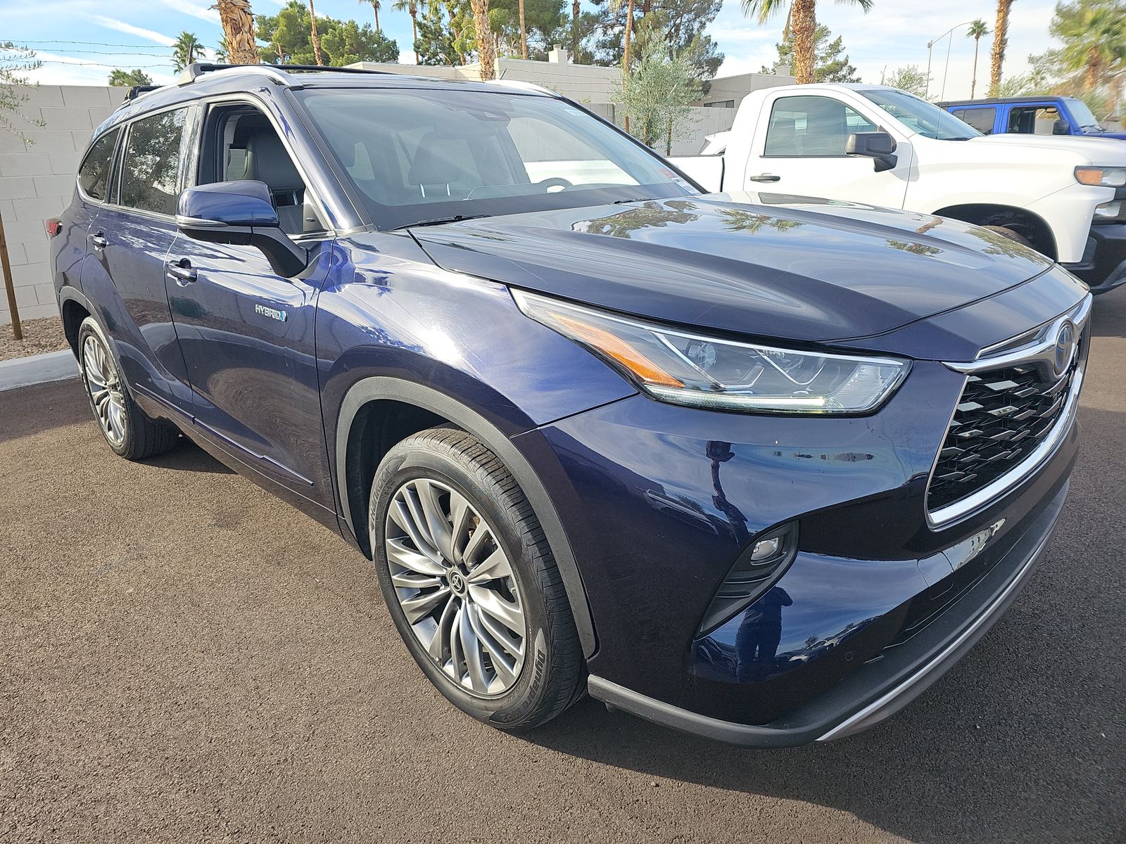 2021 Toyota Highlander Hybrid Platinum FWD