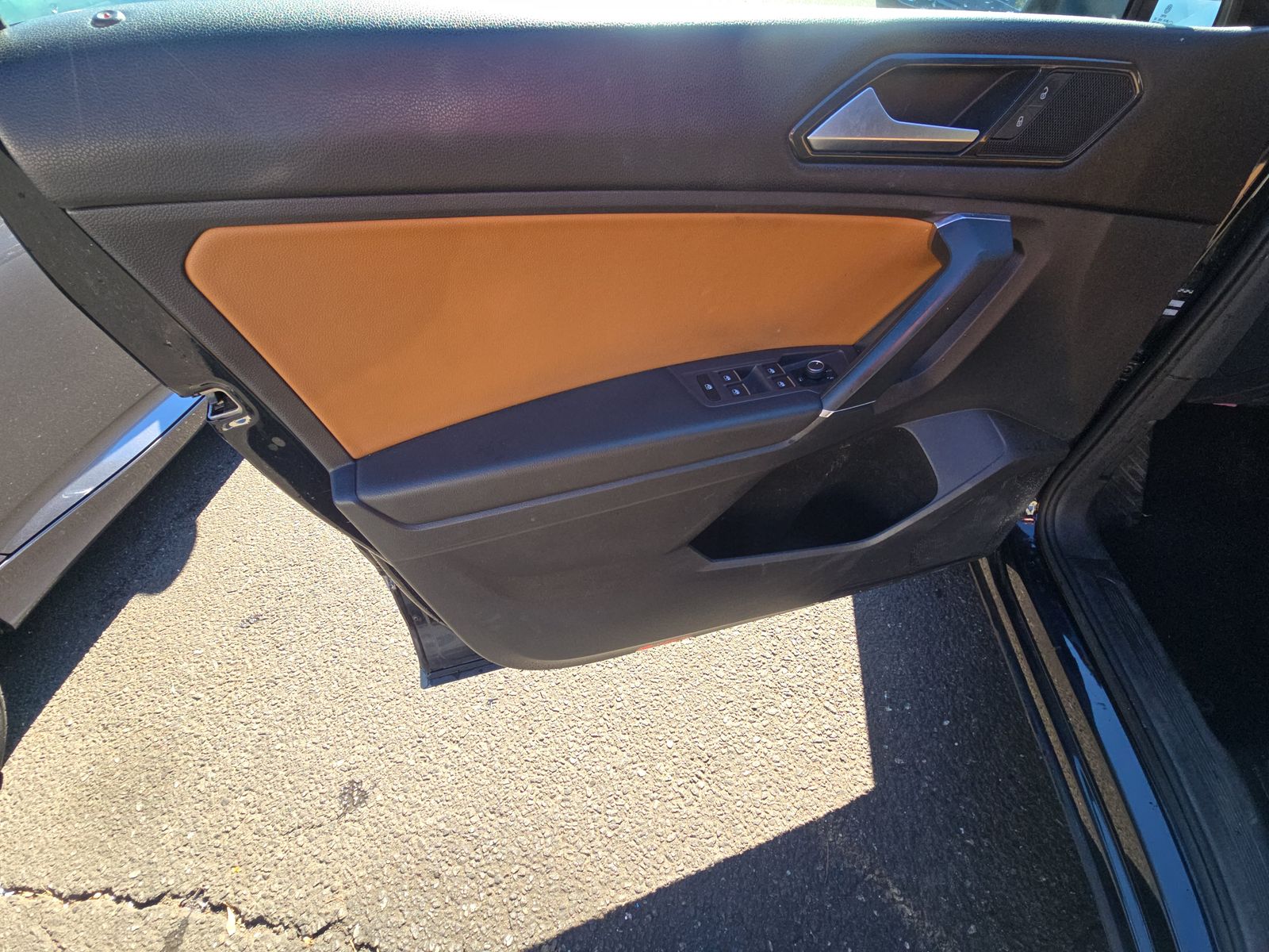 2018 Volkswagen Tiguan 2.0T SE FWD