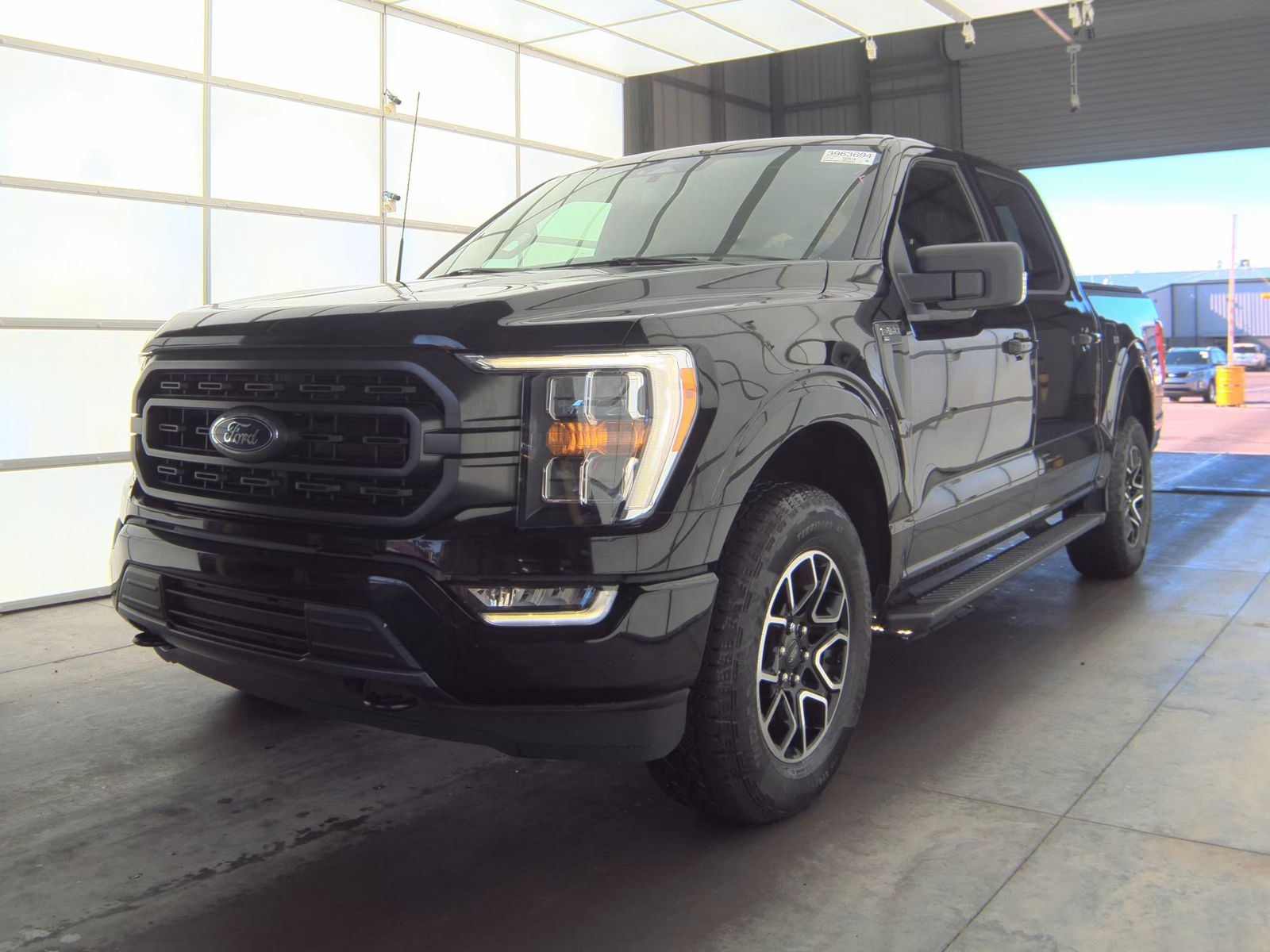 2022 Ford F-150 XLT AWD