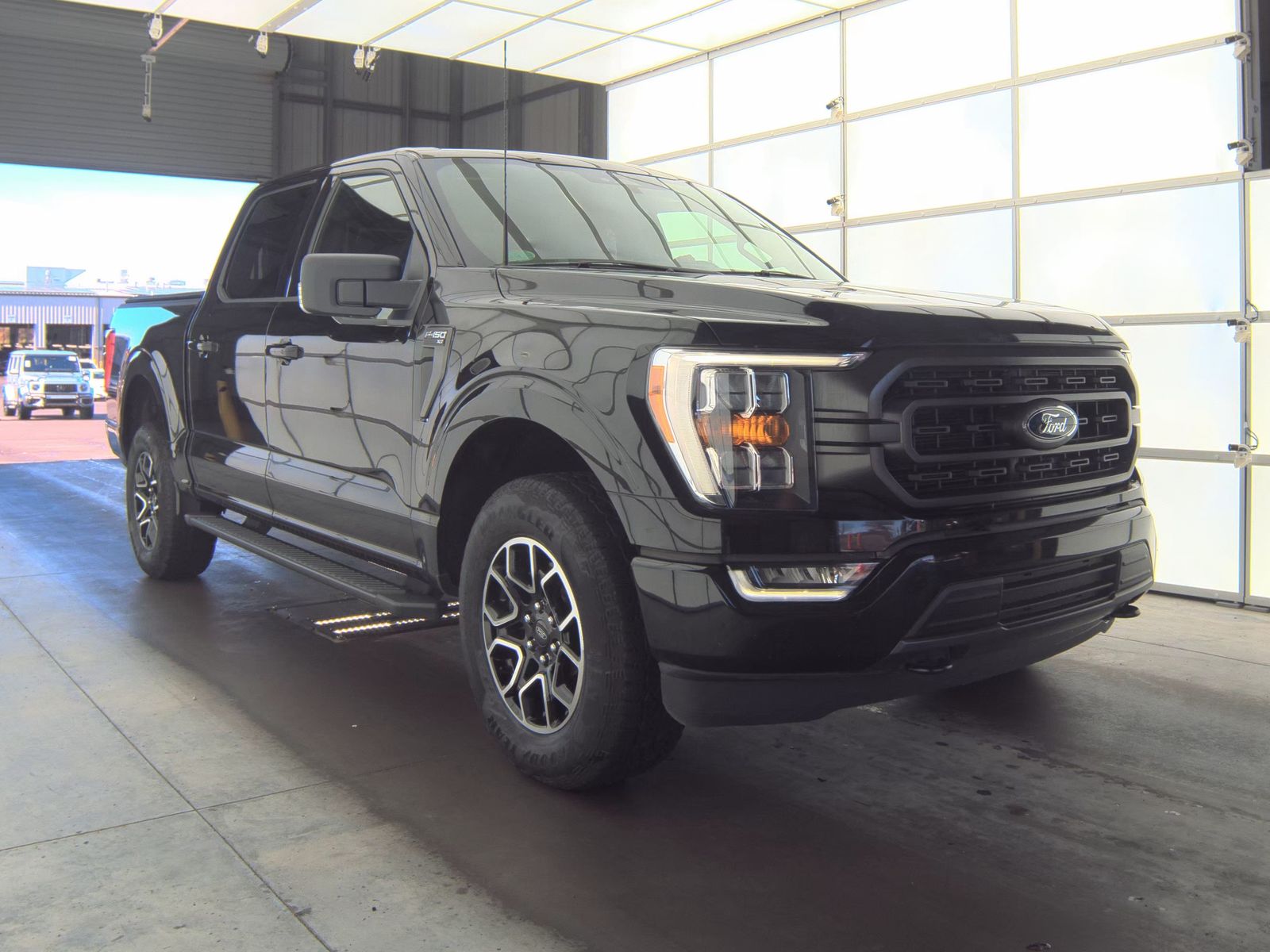 2022 Ford F-150 XLT AWD
