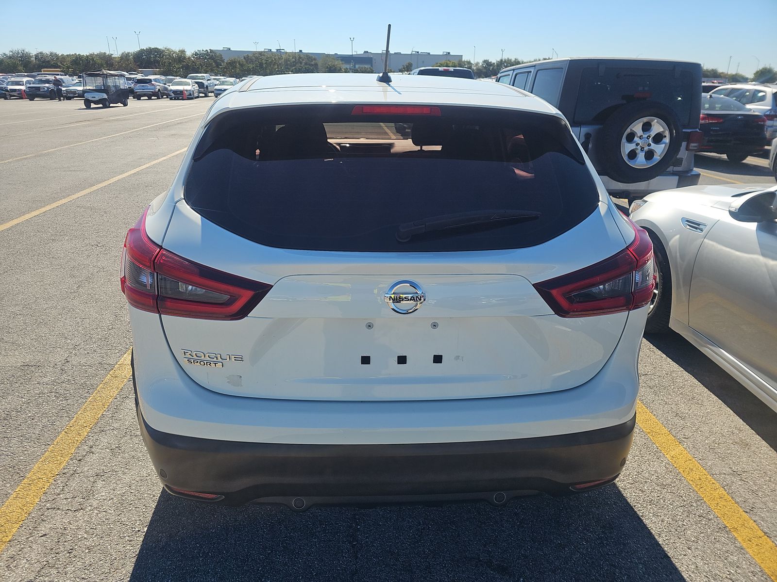 2020 Nissan Rogue Sport S FWD