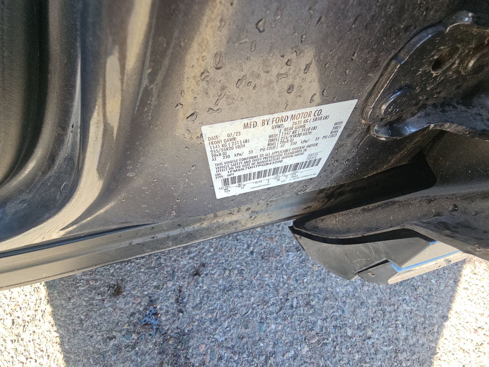 2023 Ford Explorer XLT RWD