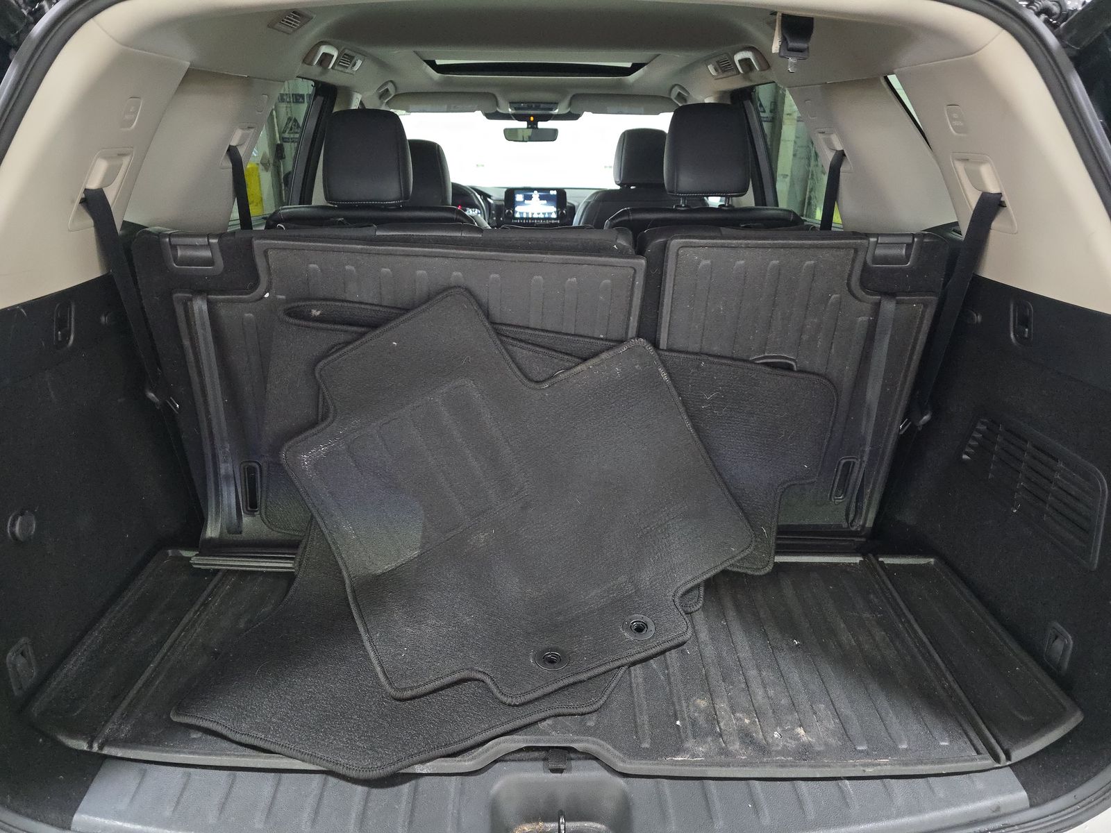 2023 Nissan Pathfinder SL AWD