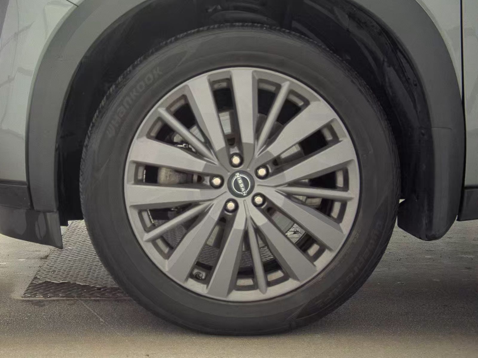 2023 Nissan Pathfinder SL AWD