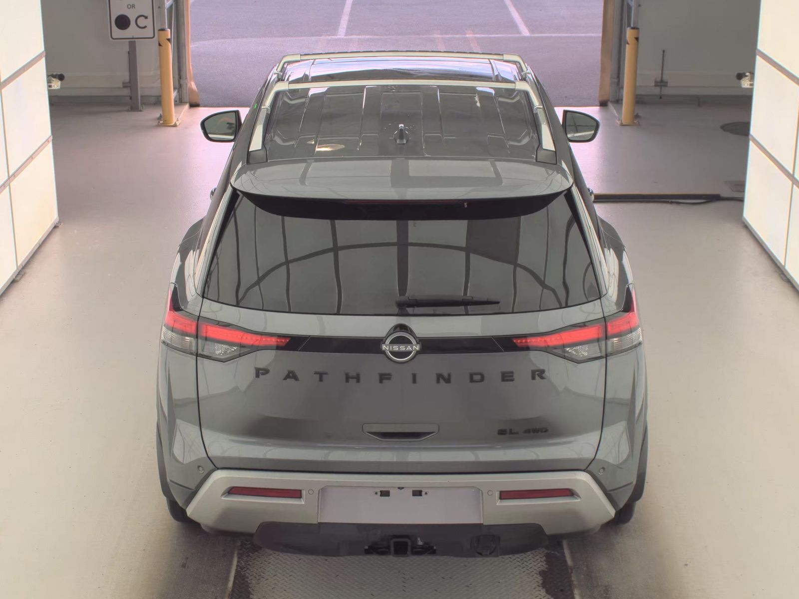 2023 Nissan Pathfinder SL AWD