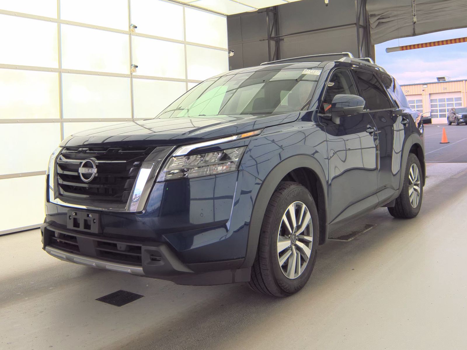 2024 Nissan Pathfinder SL AWD