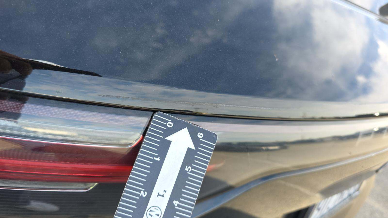 2022 Porsche Cayenne Platinum Edition AWD