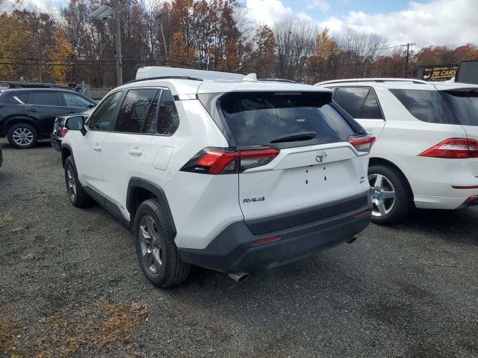 2025 Toyota RAV4 Hybrid XLE AWD