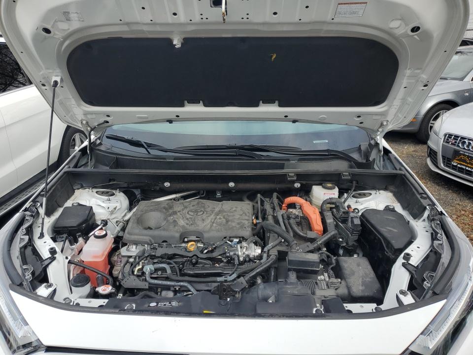 2025 Toyota RAV4 Hybrid XLE AWD