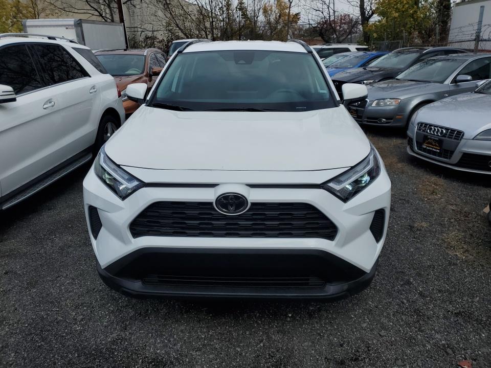2025 Toyota RAV4 Hybrid XLE AWD