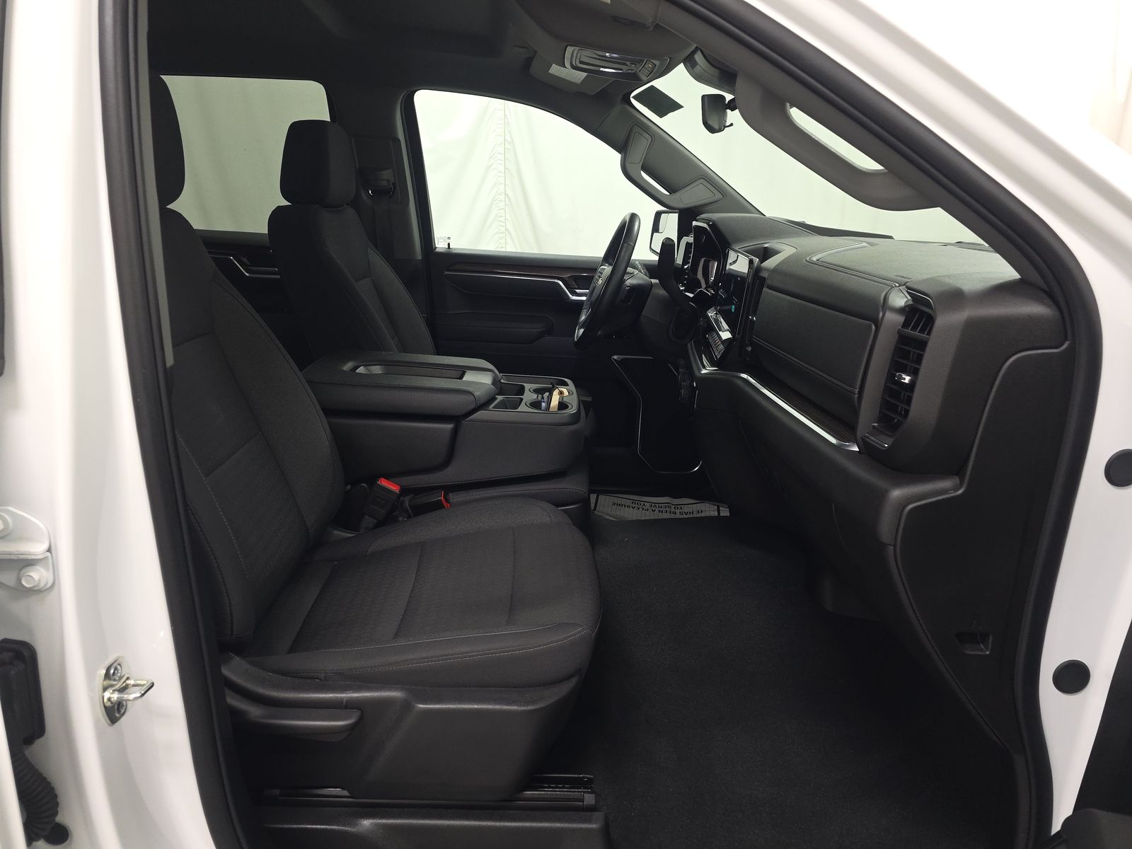 2025 Chevrolet Silverado 1500 LT AWD