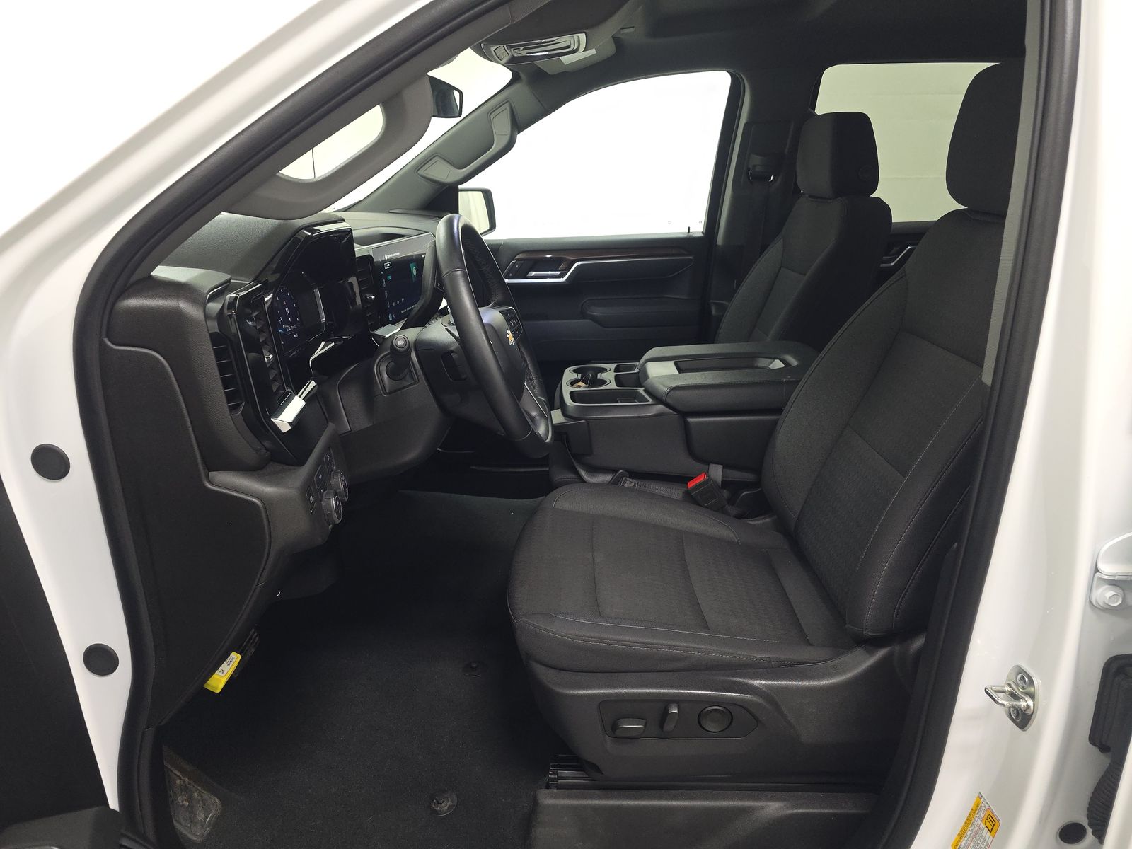 2025 Chevrolet Silverado 1500 LT AWD