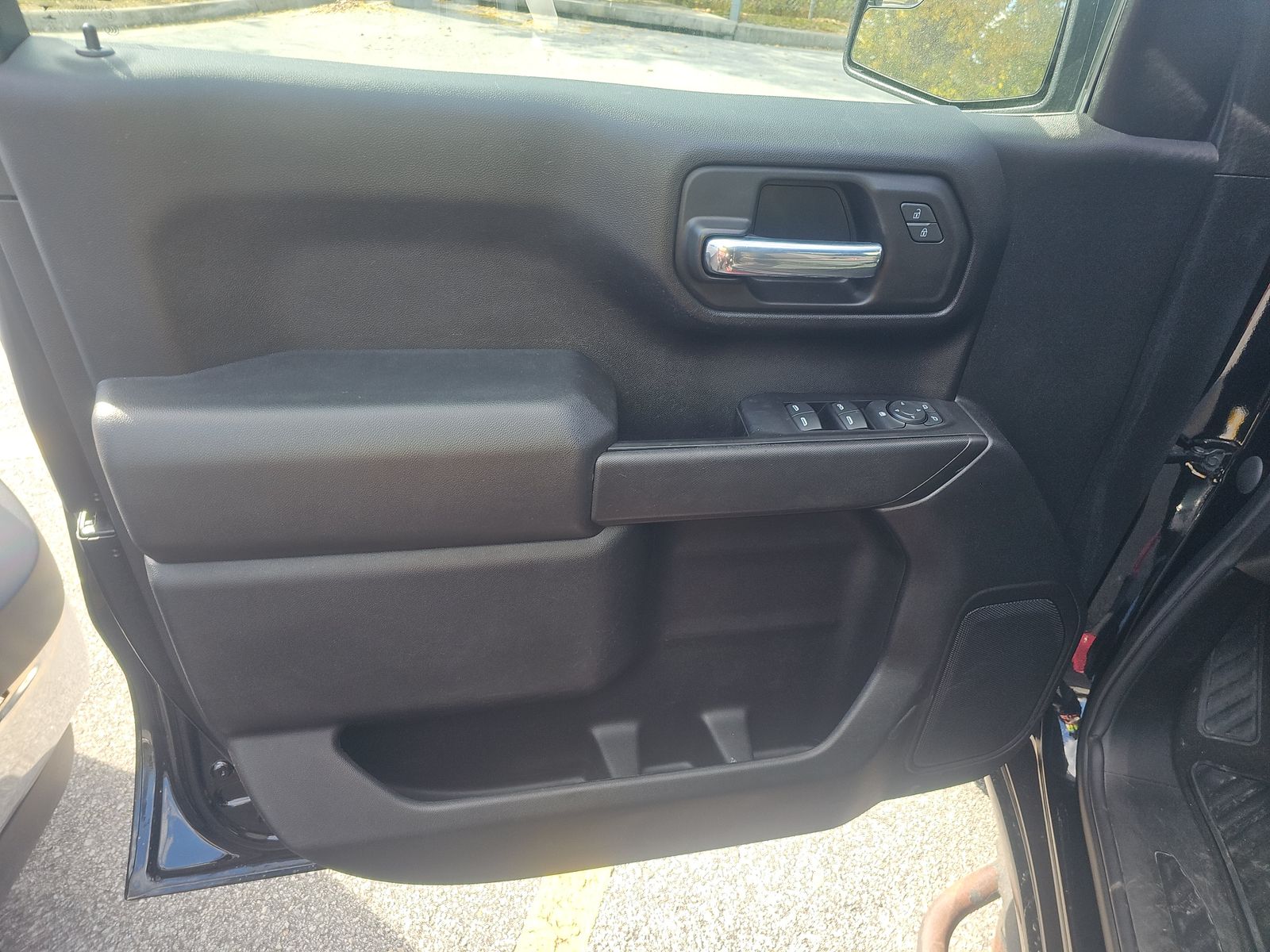 2022 Chevrolet Silverado 1500 Custom AWD