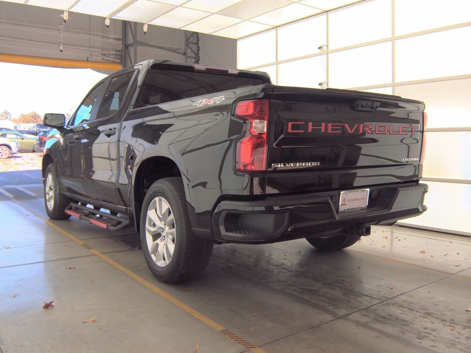 2022 Chevrolet Silverado 1500 Custom AWD