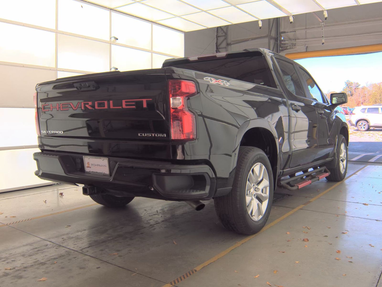 2022 Chevrolet Silverado 1500 Custom AWD