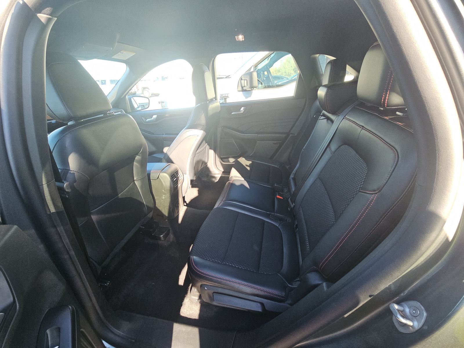 2025 Ford Escape ST-Line AWD