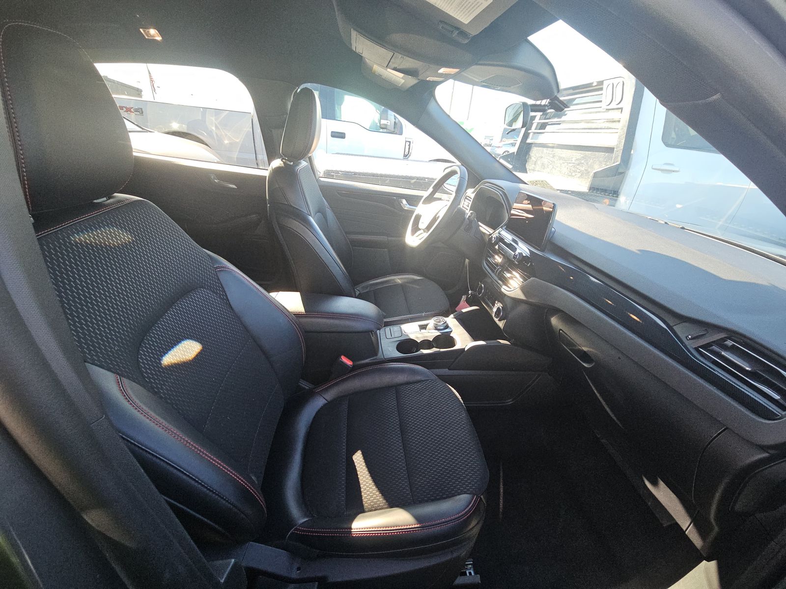 2025 Ford Escape ST-Line AWD