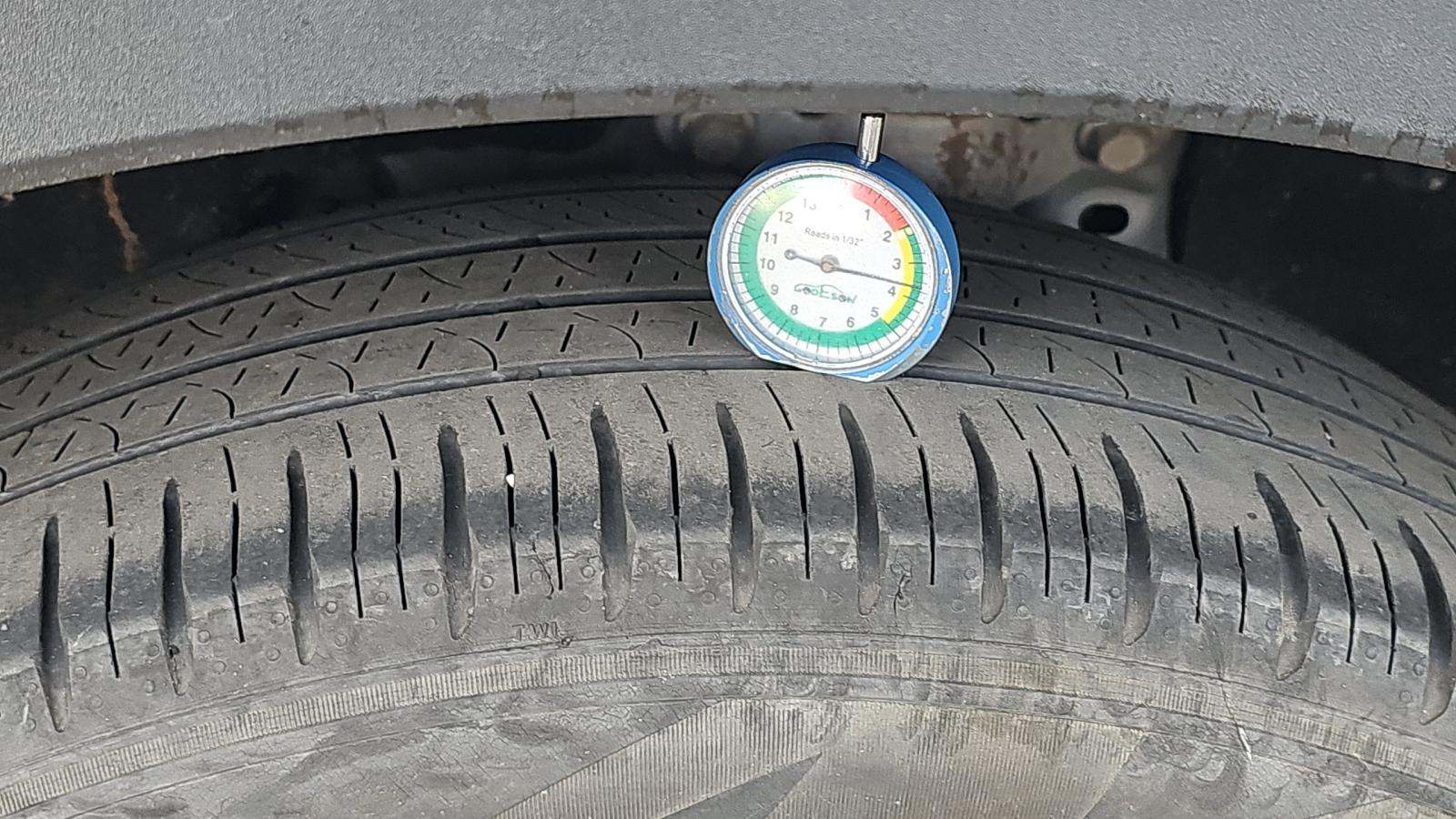 2023 Ford Explorer Limited RWD