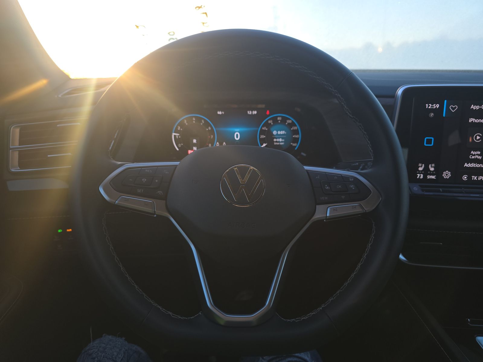 2024 Volkswagen Atlas 2.0T SE FWD