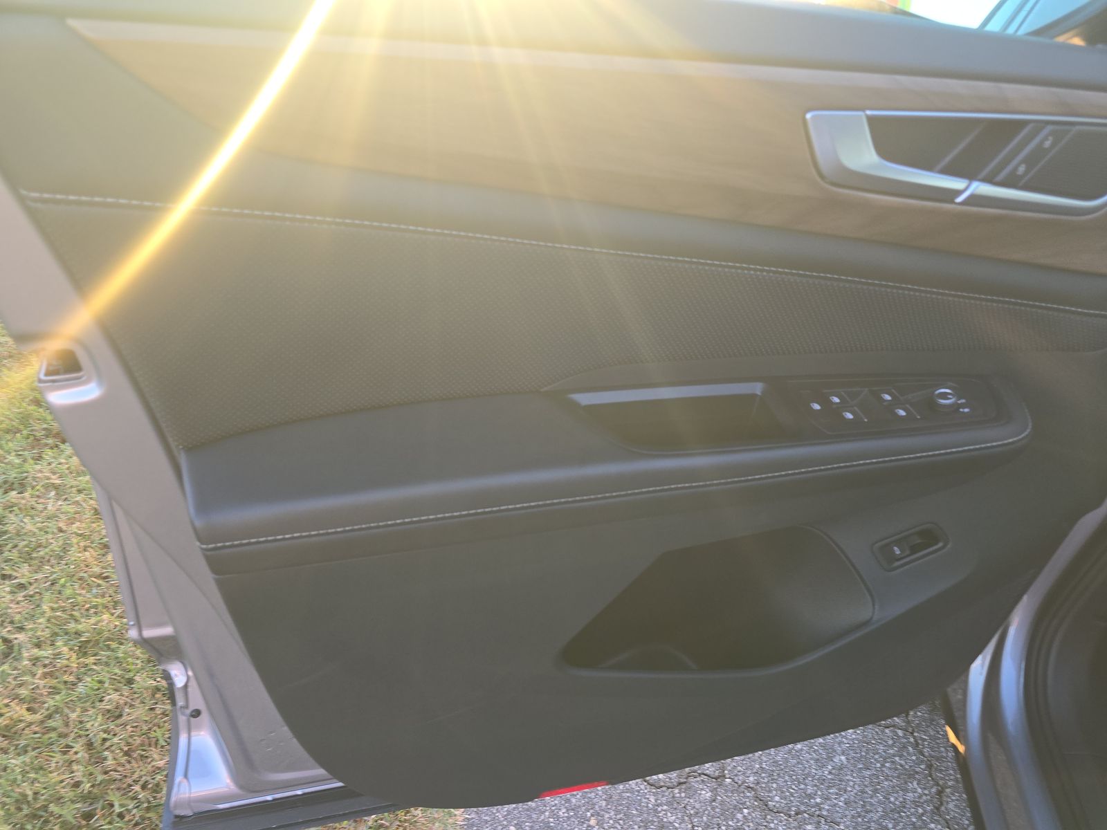 2024 Volkswagen Atlas 2.0T SE FWD