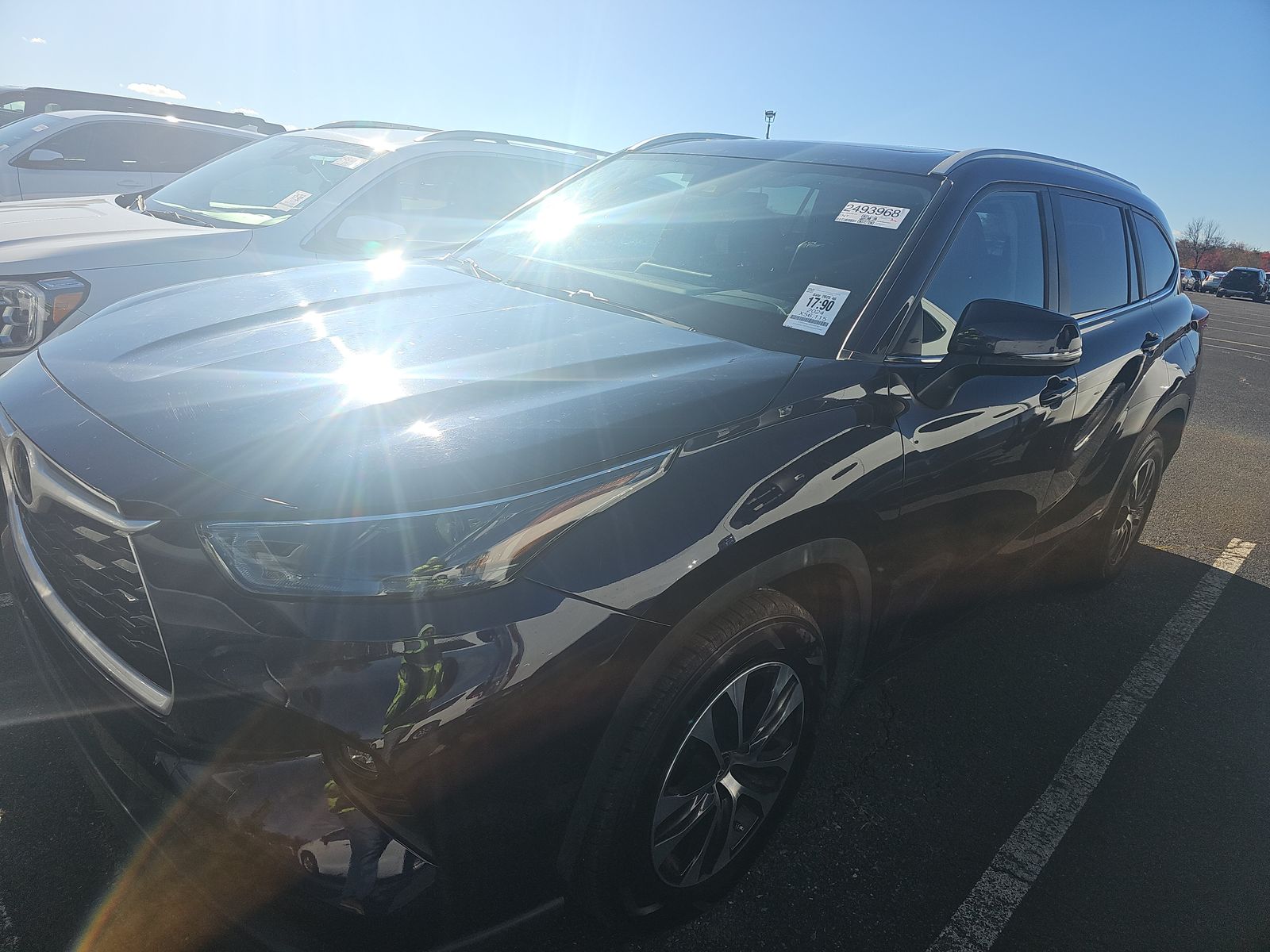 2024 Toyota Highlander XLE FWD