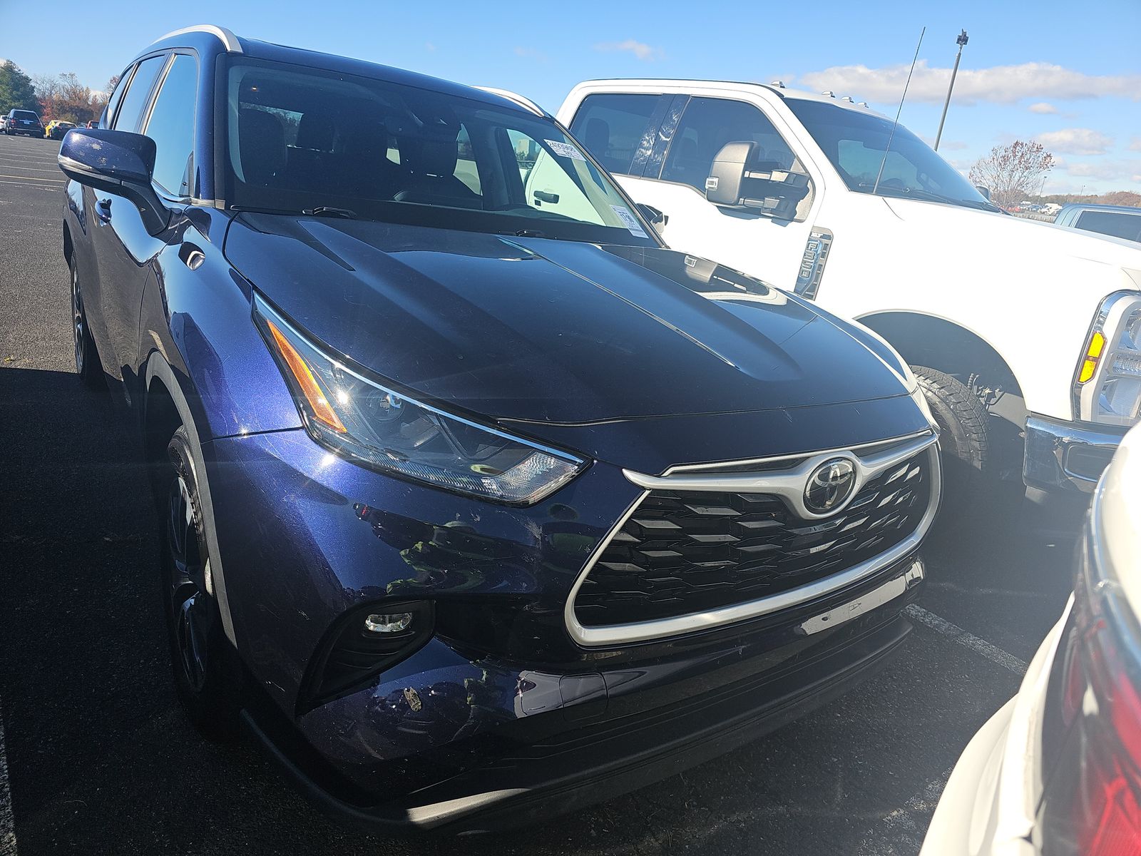 2024 Toyota Highlander XLE FWD