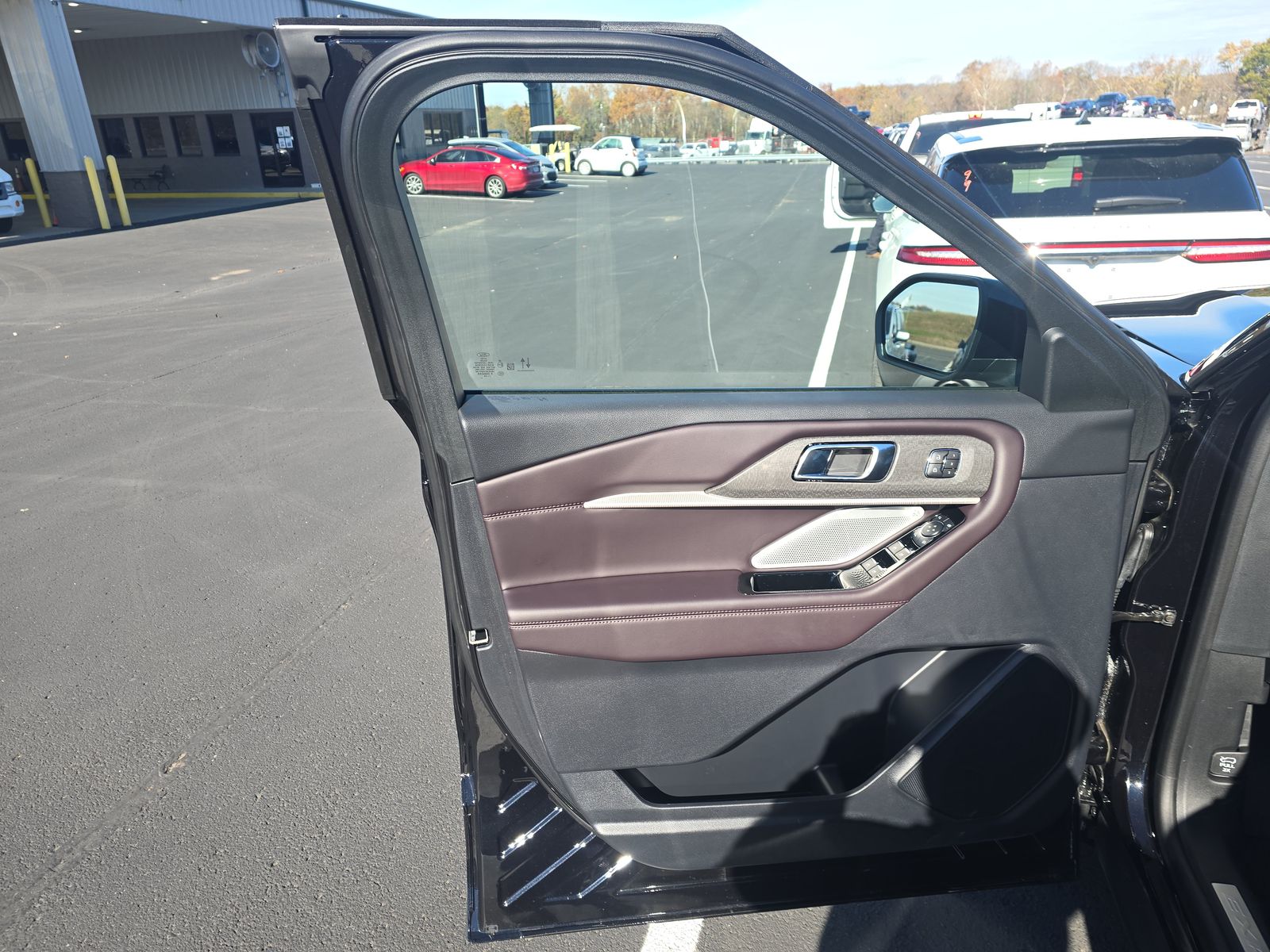 2025 Ford Explorer Platinum RWD