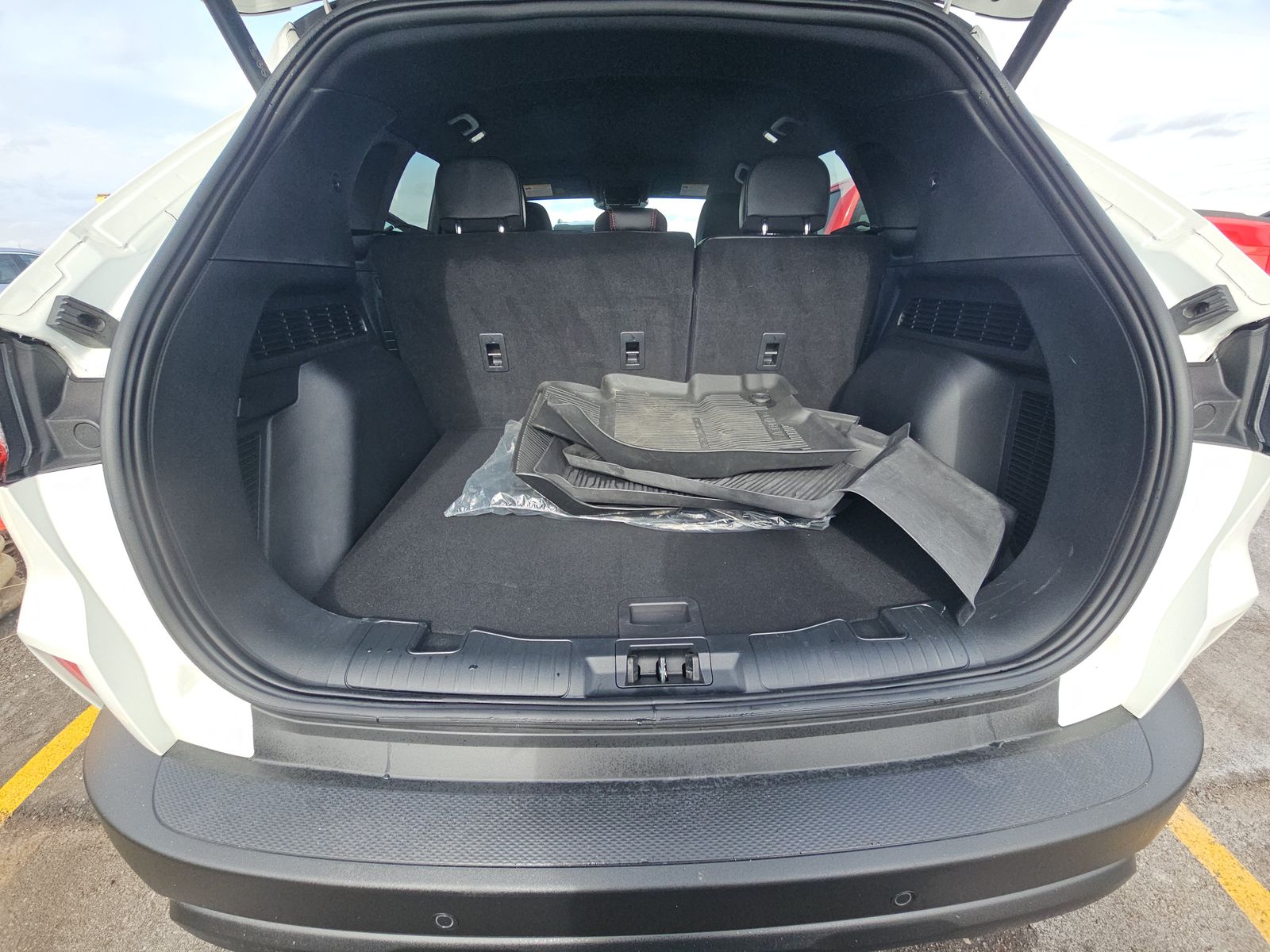 2025 Ford Escape Hybrid ST-Line Elite AWD