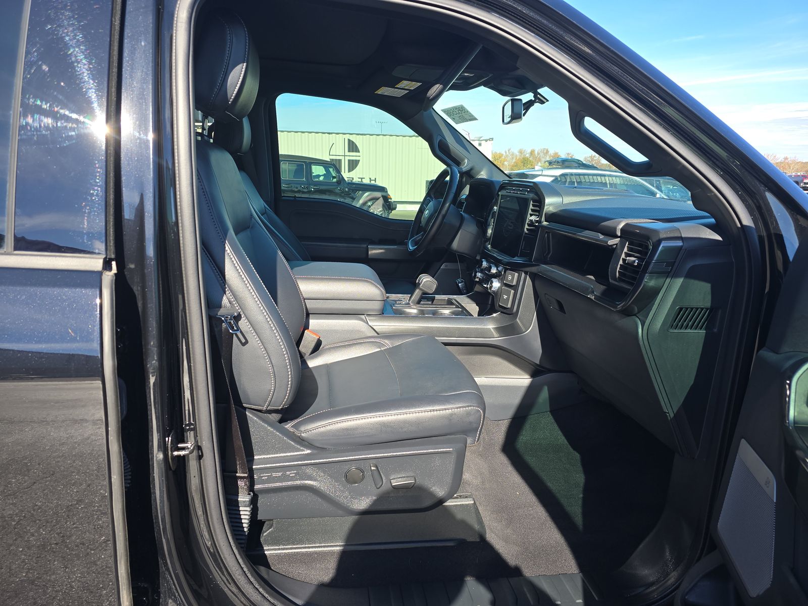 2023 Ford F-150 Hybrid XLT AWD