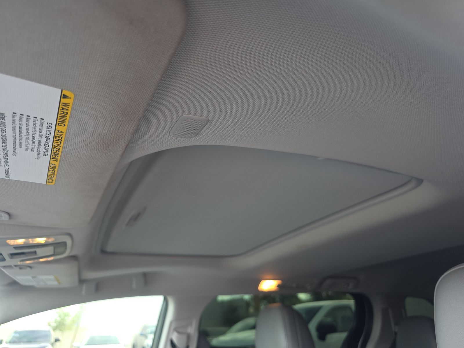 2022 Toyota Sienna XLE FWD