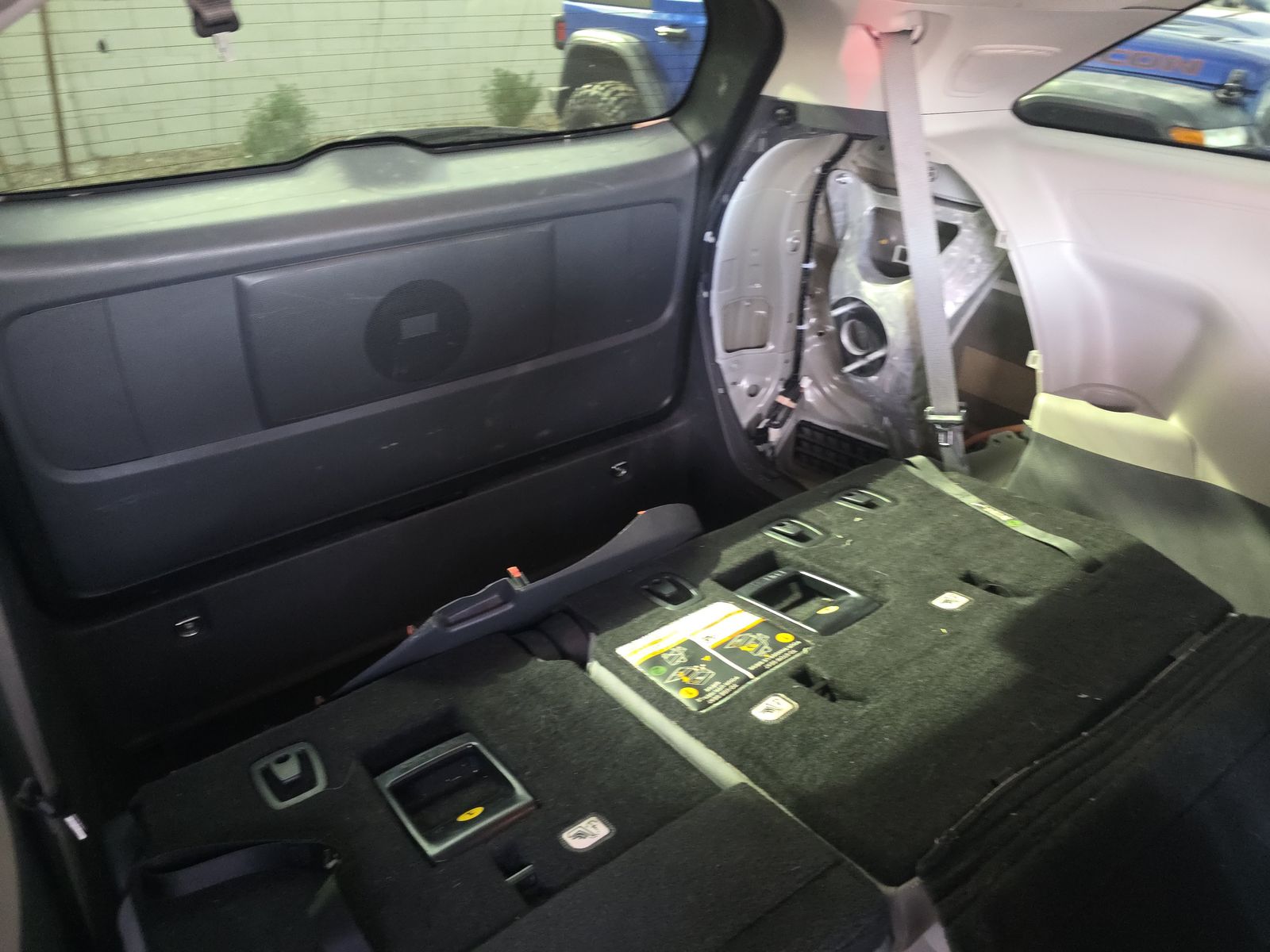 2022 Toyota Sienna XLE FWD