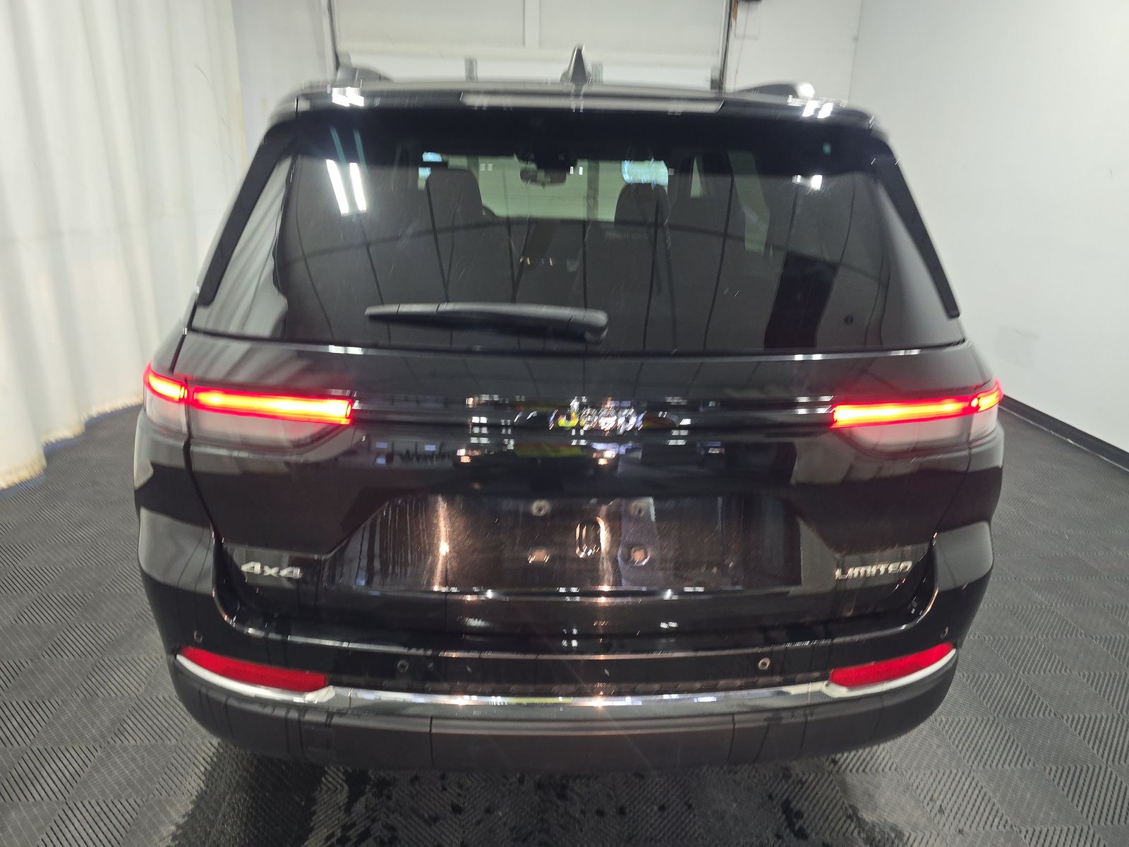 2023 Jeep Grand Cherokee Limited AWD