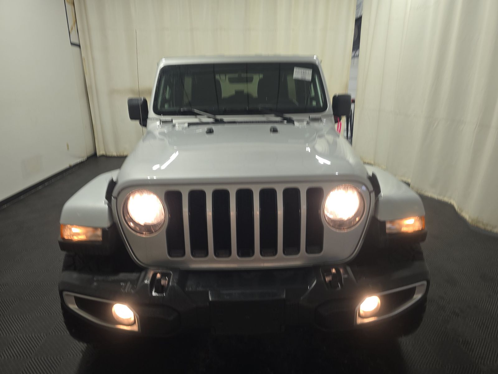 2023 Jeep Wrangler Sahara Altitude AWD