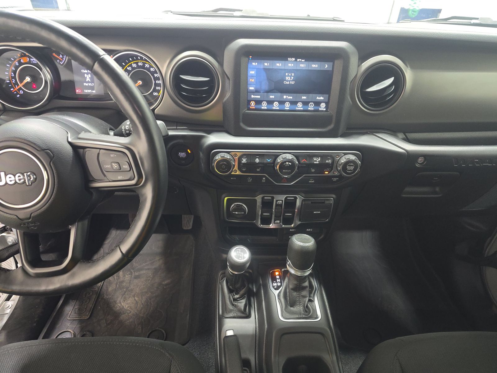 2023 Jeep Wrangler Sport S AWD