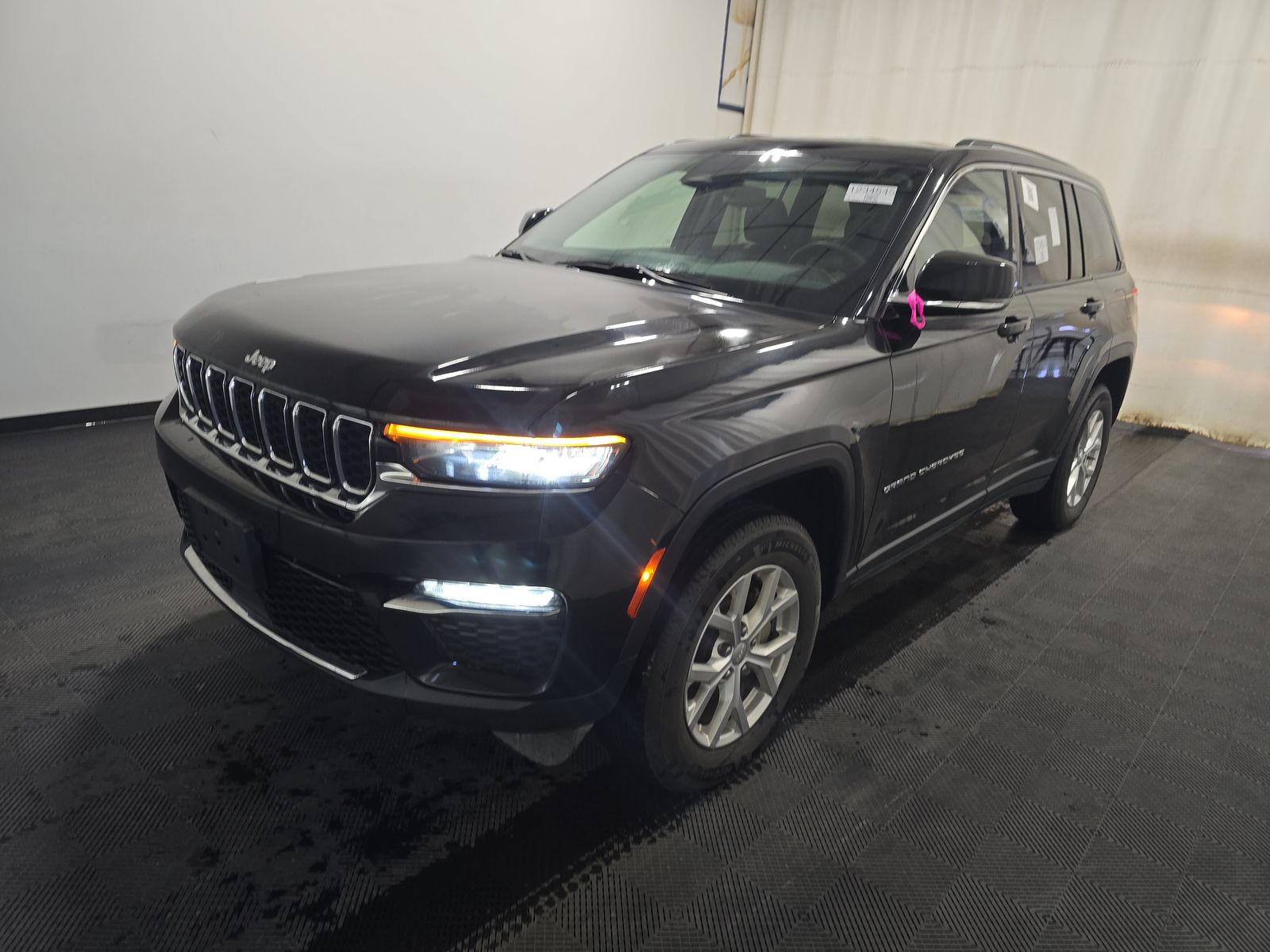 2023 Jeep Grand Cherokee Limited AWD