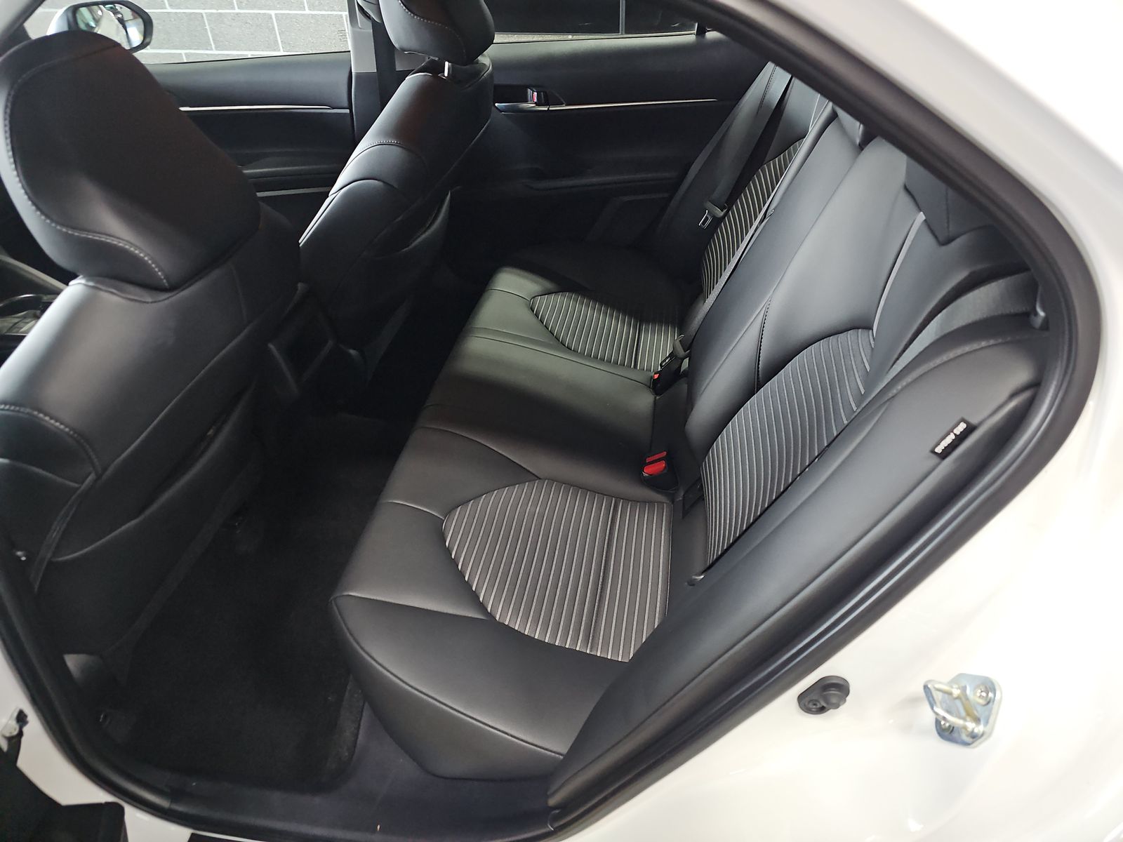 2024 Toyota Camry SE FWD